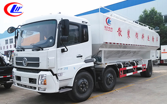 30立方東風天錦小三軸<a href=http://www.khfxs.cn/siliaoche/ target=_blank class=infotextkey>飼料車</a>